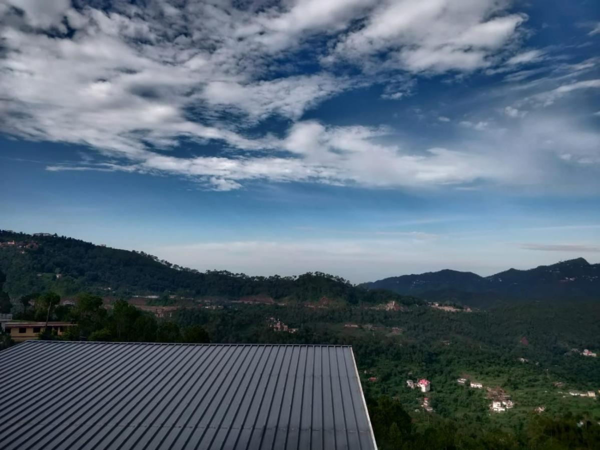 Hotel Le Halcyon , Kasauli โซลัน ภายนอก รูปภาพ