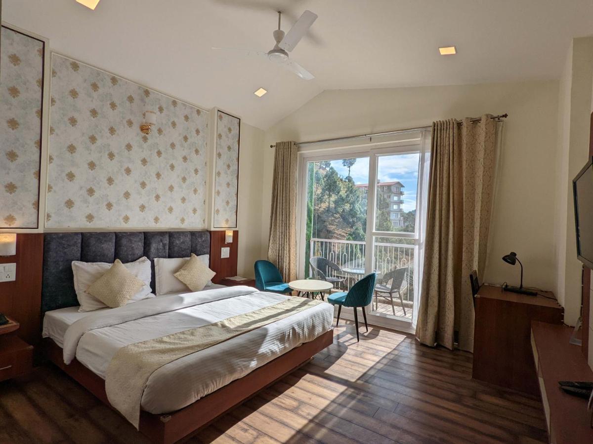 Hotel Le Halcyon , Kasauli โซลัน ภายนอก รูปภาพ