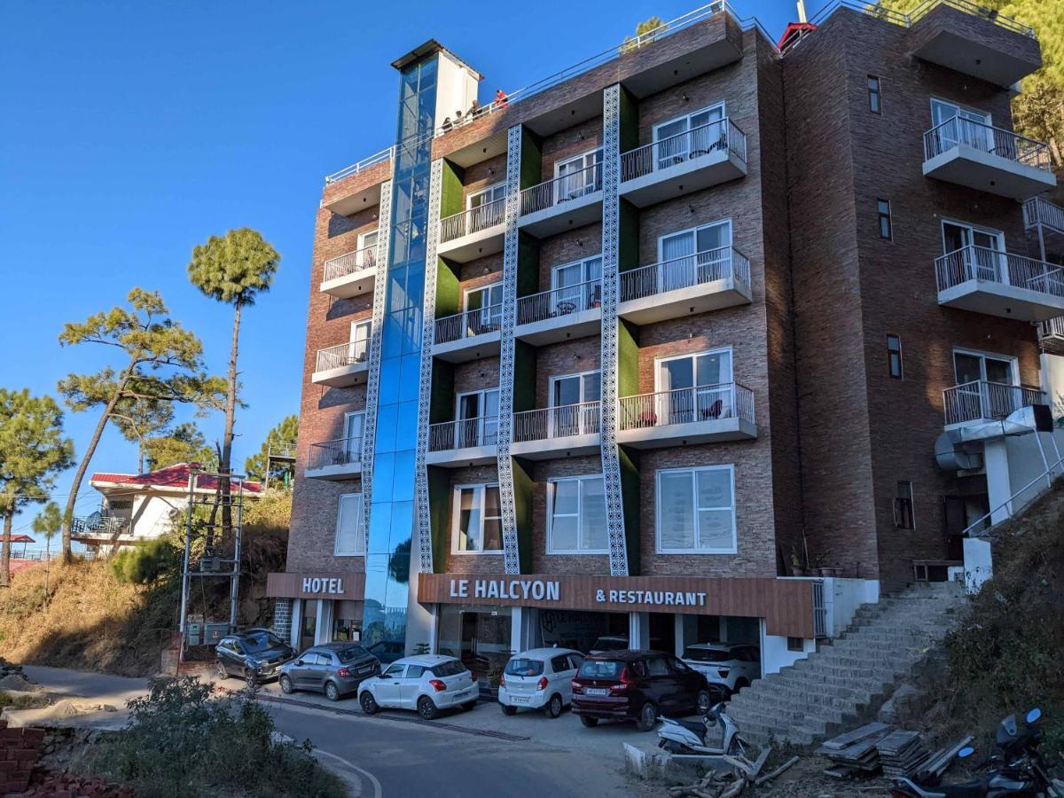 Hotel Le Halcyon , Kasauli โซลัน ภายนอก รูปภาพ