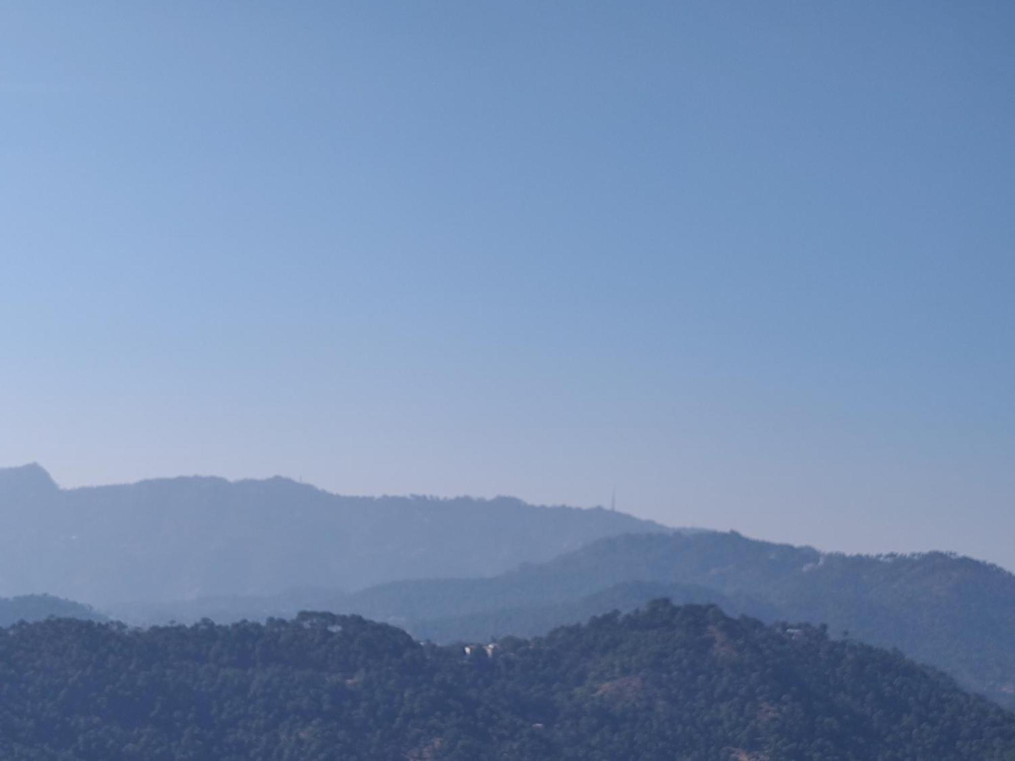 Hotel Le Halcyon , Kasauli โซลัน ภายนอก รูปภาพ